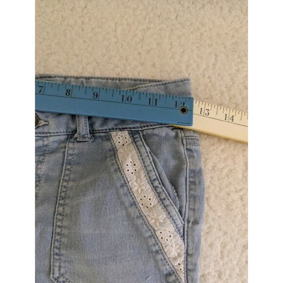 So Life Girls Denim Shortswith White Lacey Details Medium Stonewash Size 16 - Picture 2 of 9
